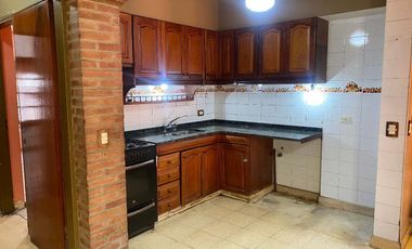 CASA EN VENTA VILLA SOLDATI CAPITAL 5 AMBIENTES