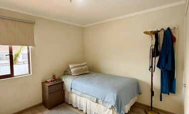 CASA EN MICROBARRIO RESIDENCIAL