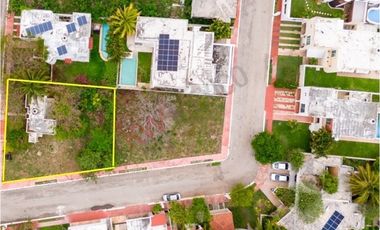 OPORTUNIDAD UNICA, ADQUIERE AMPLIO TERRENO CON CASA PEQUEÑA