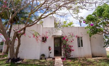 OPORTUNIDAD UNICA, ADQUIERE AMPLIO TERRENO CON CASA PEQUEÑA