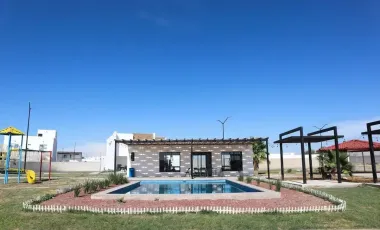 Diseño y privacidad total en un solo nivel en villas del renacimiento