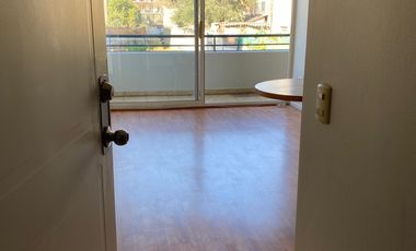 ARRIENDO DEPARTAMENTO 1HAB 1BA SANTIAGO
