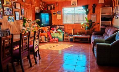 VENTA CASA 4HAB 2BA NUEVA IMPERIAL