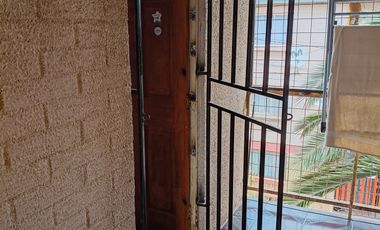 CRISOL ARRIENDA AMPLIO DEPTO, ESTACIONAMIENTO