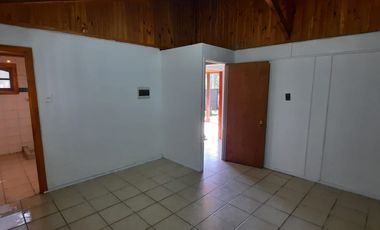 ARRIENDO CASA KM 10 CAMINO A PINTO