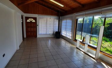 ARRIENDO CASA KM 10 CAMINO A PINTO