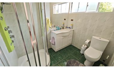 Venta Casa 4D con piscina en sector residencial, San Esteban