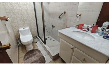 Venta Casa 4D con piscina en sector residencial, San Esteban