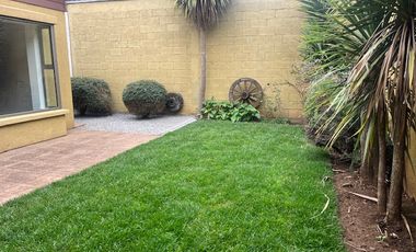 ARRIENDO CASA EN SECTOR PONIENTE