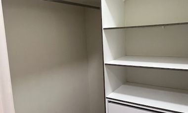 ARRIENDO CASA EN SECTOR PONIENTE