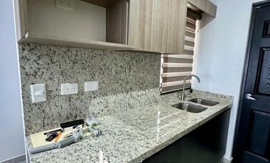 DEPARTAMENTO EN RENTA AMUEBLADO EN PRADERA DORADA