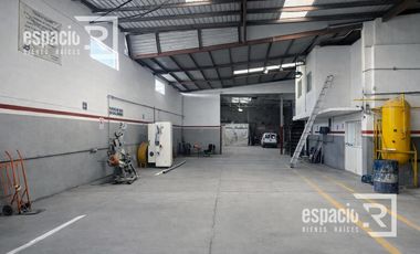 BODEGA A UNAS CUADRAS DEL BLVD FUENTES MARES
