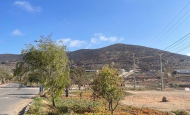 Terreno 6.800 m² en Condominio estancia la Varilla, la seren