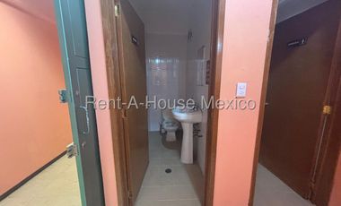 Oficina en Renta en Ecatepec de Morelos, Ejido de San Cristobal AM. 26-2716