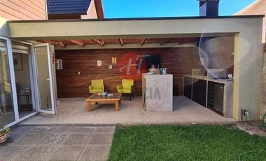 Casa en Venta en Condominio Altos de Mirasur