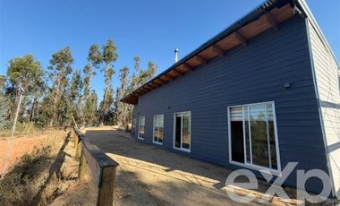 Casa en Arriendo en Arriendo Parcela B71 Pailimo