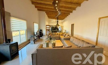 Casa en Arriendo en Arriendo Parcela B71 Pailimo