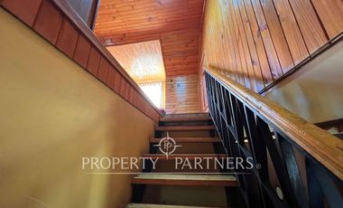 Espectacular parcela productiva con cerezos y casa en Teno