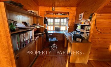 Espectacular parcela productiva con cerezos y casa en Teno