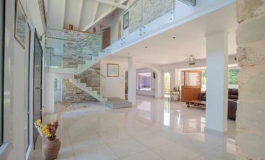 Venta Casa Country San Diego- 6 Amb Quincho Pileta