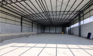 LOCAL 2 NIVELES 1250 M2 ESTACIONAMIENTO BLVD LAZARO C. SAHUAYO MICH