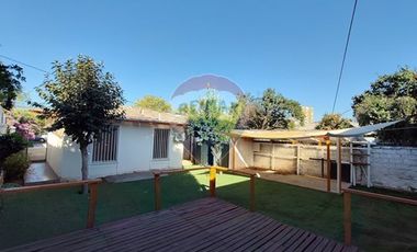 ESPACIOSA Y ACOGEDORA CASA EN ARRIENDO