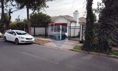 ESPACIOSA Y ACOGEDORA CASA EN ARRIENDO