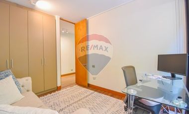 Depto con Patio y Jadín - 3D + Servicio