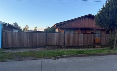 Casa con 4D 1B,  y 513 m² de terreno en Vilcún