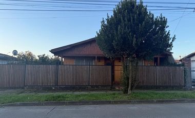 Casa con 4D 1B,  y 513 m² de terreno en Vilcún