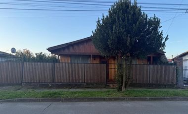 Casa con 4D 1B,  y 513 m² de terreno en Vilcún