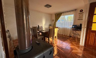 Casa con 4D 1B,  y 513 m² de terreno en Vilcún