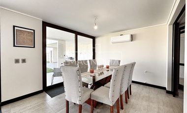 Casa en Arriendo en COLEGIO PEDREGALES, PIEDRA ROJA, CHICUREO