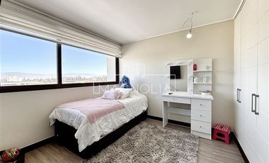 Casa en Arriendo en COLEGIO PEDREGALES, PIEDRA ROJA, CHICUREO