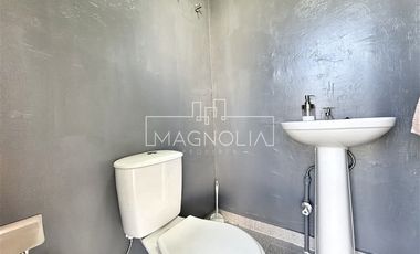 Casa en Arriendo en COLEGIO PEDREGALES, PIEDRA ROJA, CHICUREO