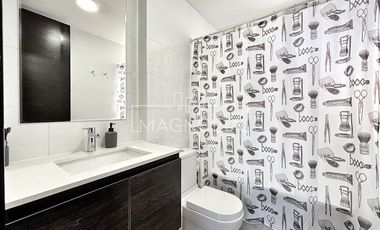 Casa en Arriendo en COLEGIO PEDREGALES, PIEDRA ROJA, CHICUREO