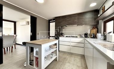 Casa en Venta en COLEGIO PEDREGALES, PIEDRA ROJA, CHICUREO