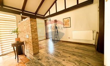 Casa amplia con piscina en Providencia