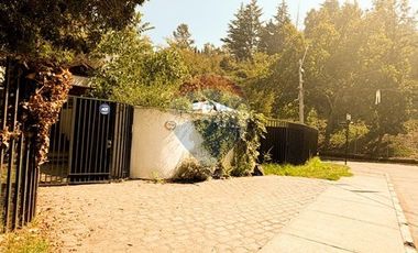 Casa amplia con piscina en Providencia