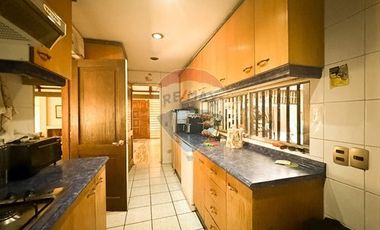 Casa amplia con piscina en Providencia