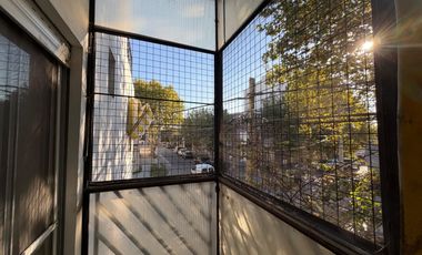 DEPARTAMENTO 2 AMBIENTES AL FRENTE CON BALCON