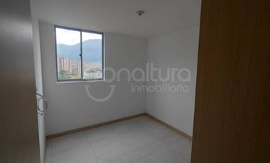 ARRIENDO de APARTAMENTO en BELLO