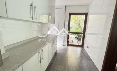 VENTA CASA MEDITERRANEA 5 DORMITORIOS PIEDRA ROJA CHICUREO