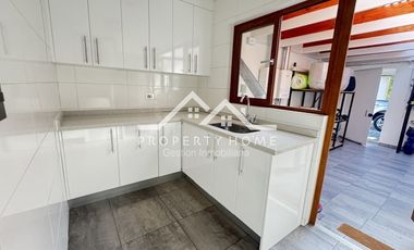 VENTA CASA MEDITERRANEA 5 DORMITORIOS PIEDRA ROJA CHICUREO