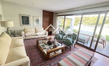 VENTA CASA MEDITERRANEA 5 DORMITORIOS PIEDRA ROJA CHICUREO
