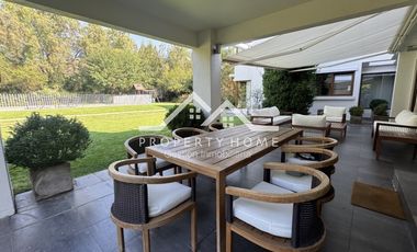VENTA CASA MEDITERRANEA 5 DORMITORIOS PIEDRA ROJA CHICUREO