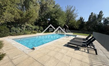 VENTA CASA MEDITERRANEA 5 DORMITORIOS PIEDRA ROJA CHICUREO