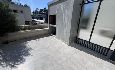 Duplex dos ambientes impecable con aires y cortinas Sotavento Canning