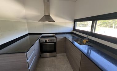 Duplex dos ambientes impecable con aires y cortinas Sotavento Canning