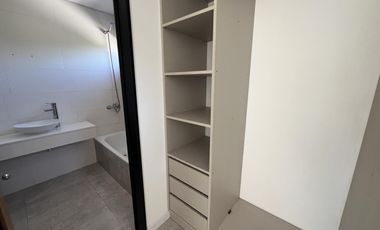 Duplex dos ambientes impecable con aires y cortinas Sotavento Canning